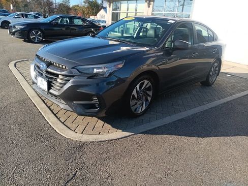 Used 2023 Subaru Legacy Limited image 2