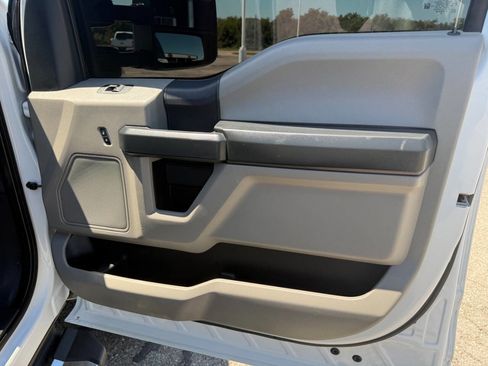 Used 2022 Ford F250 XL w/ STX Appearance Package AWD/4WD image 30