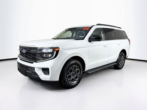Used 2025 Ford Expedition Active AWD/4WD image 7