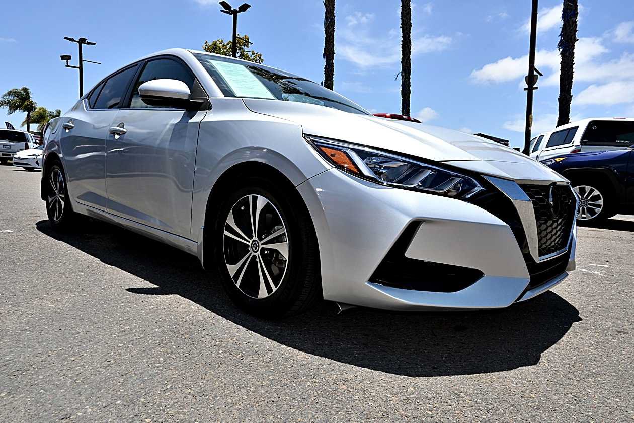 Used 2020 Nissan Sentra SV w/ Electronics Package FWD image 3