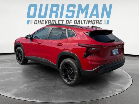 New 2026 Chevrolet Trax LT w/ Driver Confidence Package FWD image 4