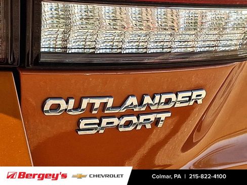 Used 2021 Mitsubishi Outlander Sport LE image 28