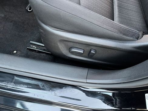 Used 2025 Nissan Altima 2.5 SV image 23