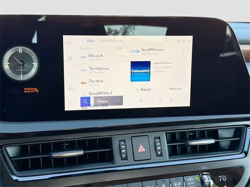 New 2025 Lexus ES 350 w/ Premium Package image 32