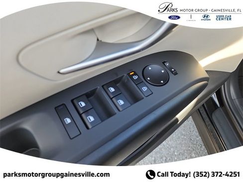 New 2025 Hyundai Tucson SEL image 14