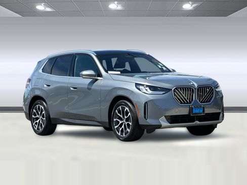 Used 2026 BMW X3 xDrive30i w/ Premium Package AWD/4WD image 7