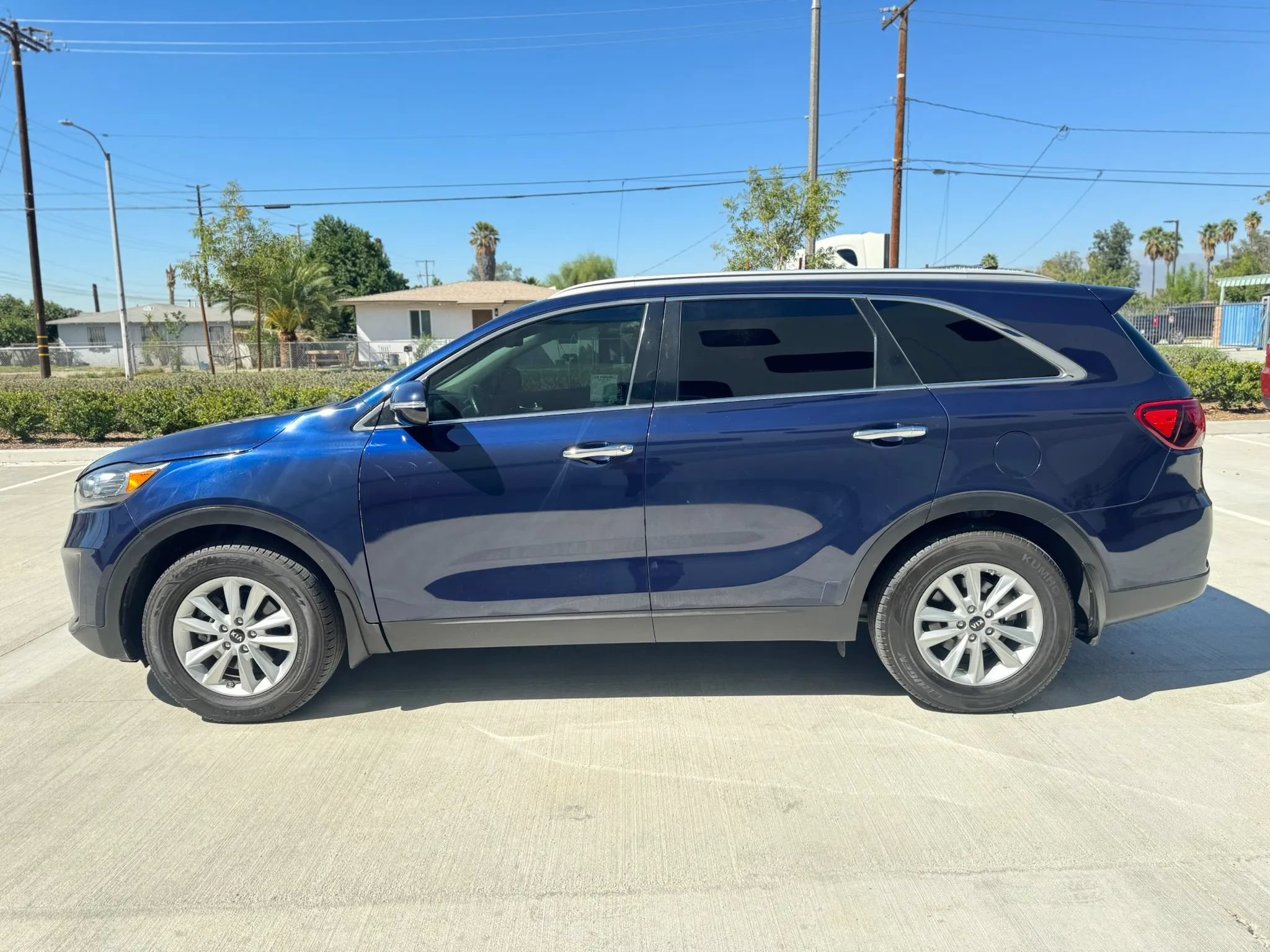 Used 2019 Kia Sorento FWD w/ LX Convenience Package image 5