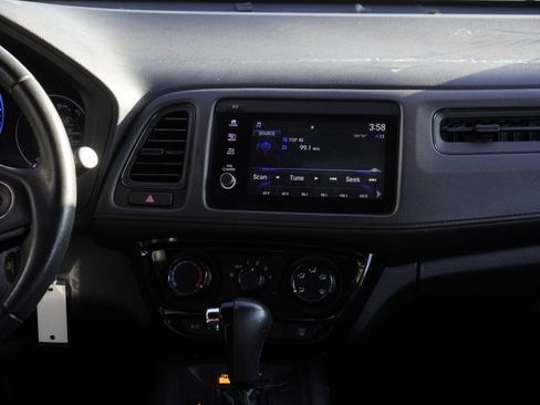 Used 2019 Honda HR-V Sport image 22