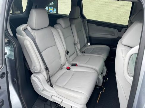 Used 2023 Honda Odyssey EX-L image 22