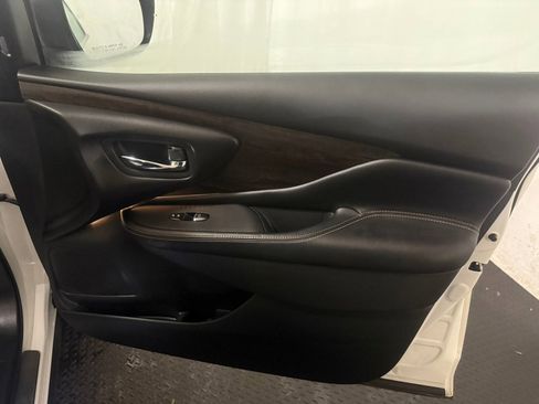 Used 2024 Nissan Murano Platinum w/ Cargo Package image 29