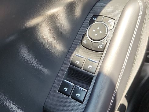 Used 2025 Ford Mustang Mach-E Select w/ Comfort Package Lite AWD/4WD image 28