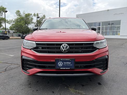 Certified 2024 Volkswagen Tiguan SE R-Line AWD/4WD image 3