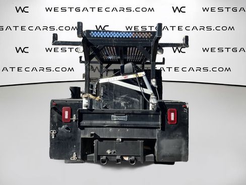 Used 2018 Ford F550 2WD Crew Cab Super Duty image 7