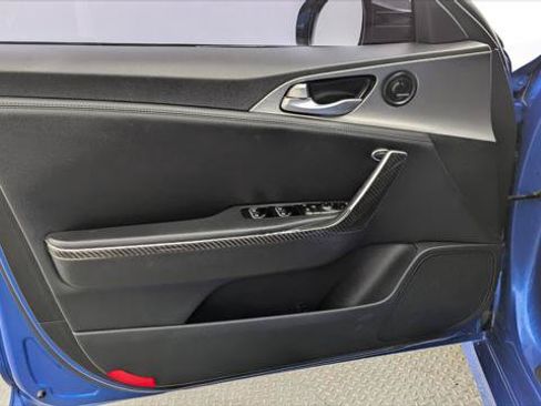 Used 2018 Kia Stinger GT RWD image 13