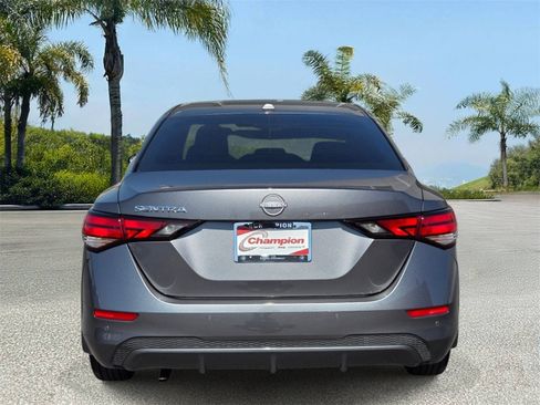 Used 2025 Nissan Sentra SV FWD image 5