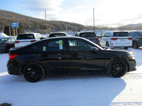 Certified 2022 Honda Civic Sport image 4