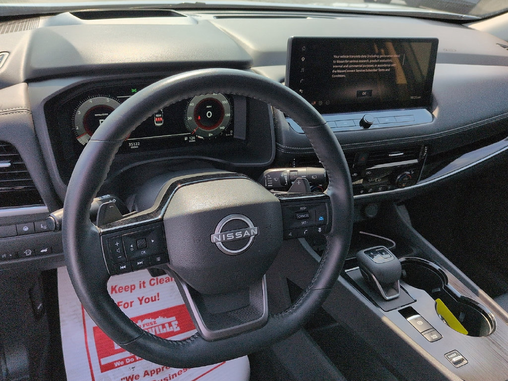 Used 2025 Nissan Rogue SL w/ SL Premium Package FWD image 9