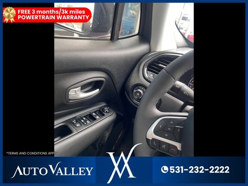 Used 2023 Jeep Renegade Altitude AWD/4WD image 24