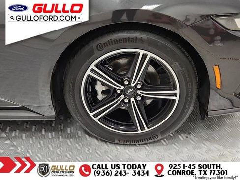 Used 2024 Ford Mustang Coupe image 26