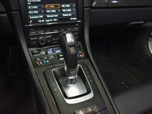 Used 2014 Porsche 911 Turbo S image 17