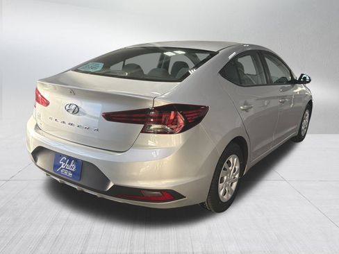 Used 2020 Hyundai Elantra SE w/ Cargo Package (C1) image 7