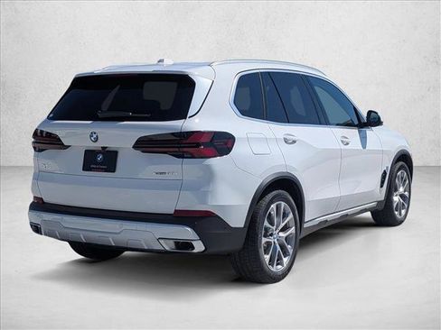 New 2026 BMW X5 xDrive40i image 2