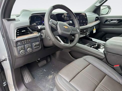 New 2026 Chevrolet Tahoe High Country AWD/4WD image 24