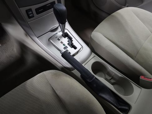 Used 2012 Toyota Corolla LE w/ Premium Pkg image 21