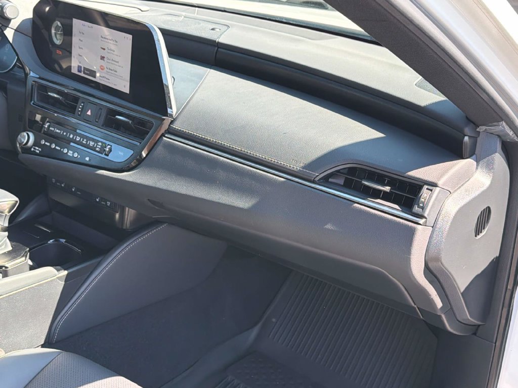 Used 2023 Lexus ES 350 w/ Premium Package FWD image 29
