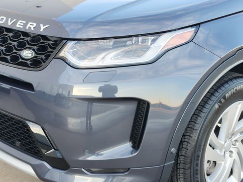 Used 2024 Land Rover Discovery Sport S image 9