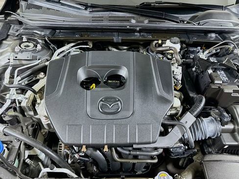 Used 2023 MAZDA MAZDA3 s image 31