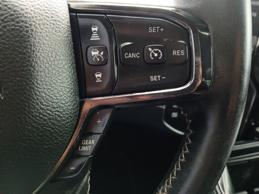 Used 2024 RAM 2500 Limited AWD/4WD image 25