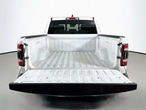Used 2023 RAM 1500 Laramie AWD/4WD image 10