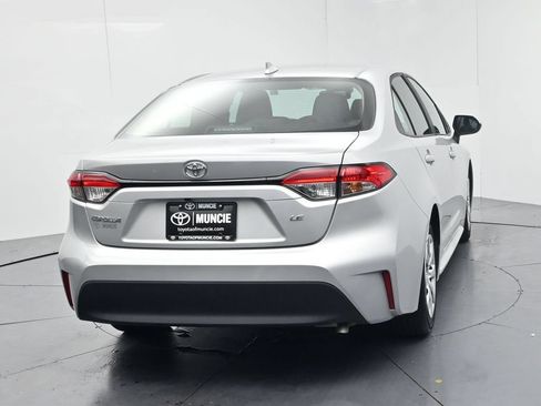 Used 2024 Toyota Corolla LE FWD image 7