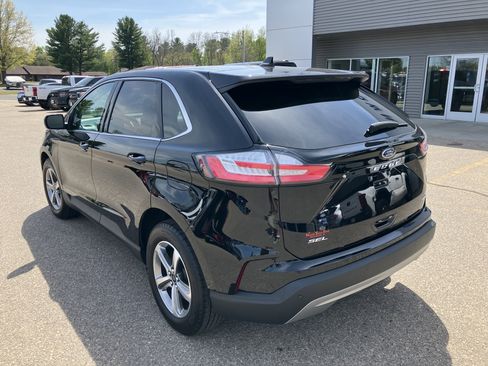 Used 2023 Ford Edge SEL w/ Convenience Package AWD/4WD image 8