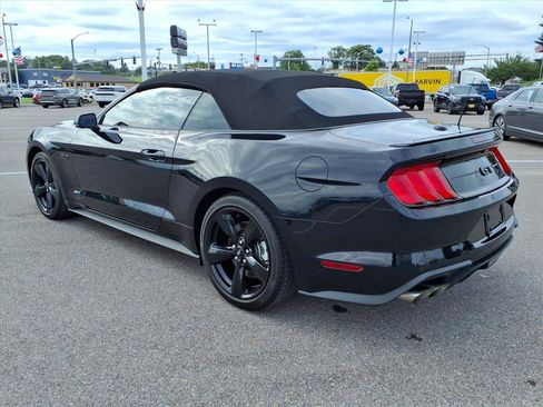 Used 2021 Ford Mustang GT Premium w/ Equipment Group 401A RWD image 3