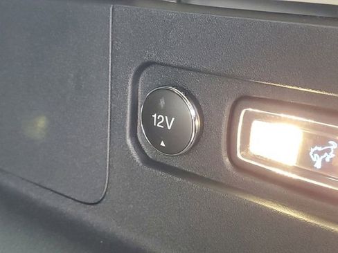 New 2026 Ford Bronco Badlands image 9