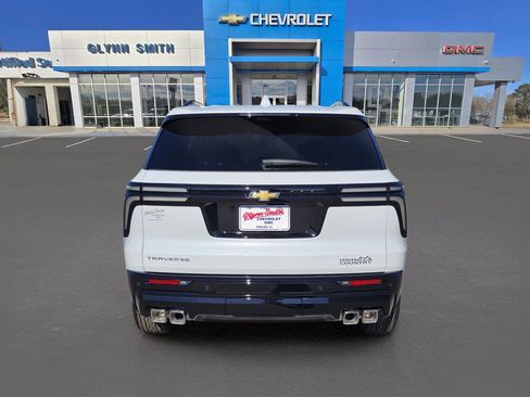 New 2026 Chevrolet Traverse High Country image 8