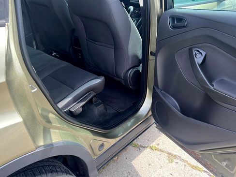 Used 2013 Ford Escape S image 17