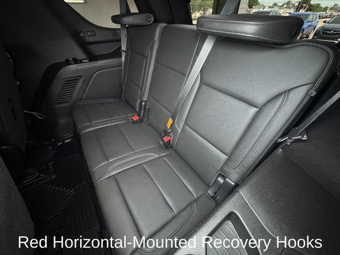 Used 2021 Chevrolet Tahoe Z71 AWD/4WD image 24