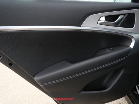 New 2026 Genesis G70 2.5T Prestige image 8