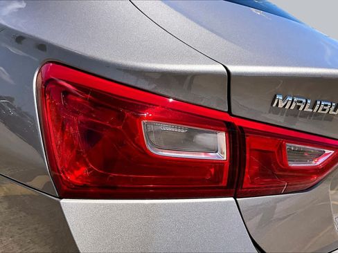 Used 2025 Chevrolet Malibu LT FWD image 28