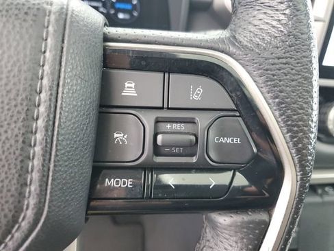Used 2023 Toyota Sequoia Limited AWD/4WD image 24