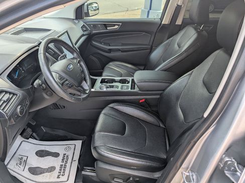 Used 2022 Ford Edge Titanium w/ Equipment Group 301A AWD/4WD image 10