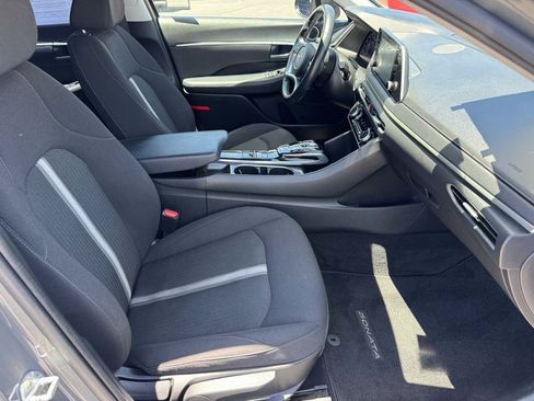 Used 2021 Hyundai Sonata SEL w/ Convenience Package FWD image 16
