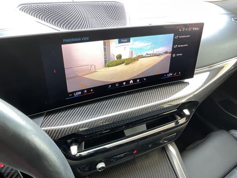 Used 2025 BMW M4 xDrive Competition AWD/4WD image 22