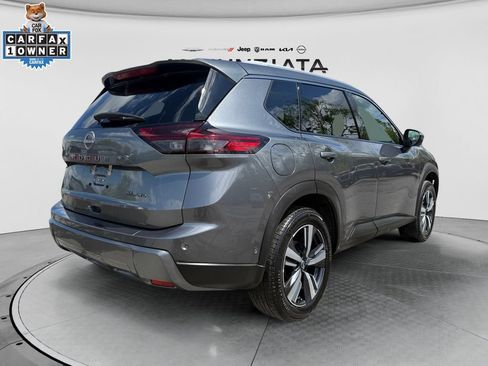 Certified 2026 Nissan Rogue SL AWD/4WD image 5