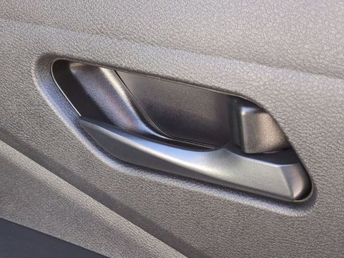 Certified 2025 Nissan Pathfinder SV w/ SV Premium Package FWD image 36