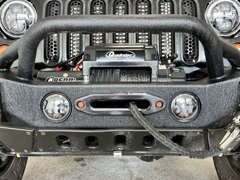 Used 2014 Jeep Wrangler Unlimited Rubicon w/ Max Tow Package AWD/4WD image 20