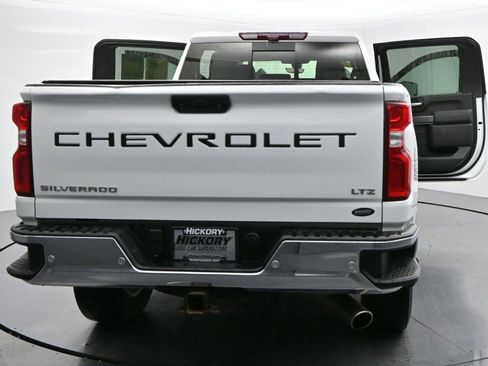 Used 2020 Chevrolet Silverado 3500 LTZ w/ Technology Package image 44